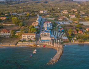 Golden Coast Beachfront Resort